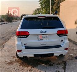 جیپ گراند شیرۆکی